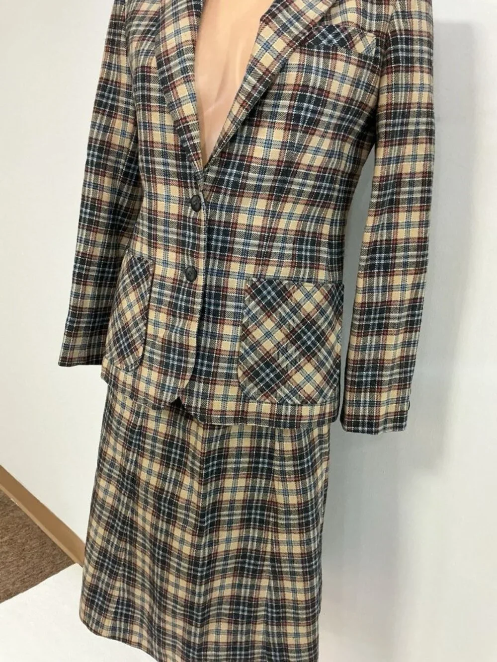 Vintage Pendleton Wool Skirt Suit 2 Piece Set Executive Womens 7-8